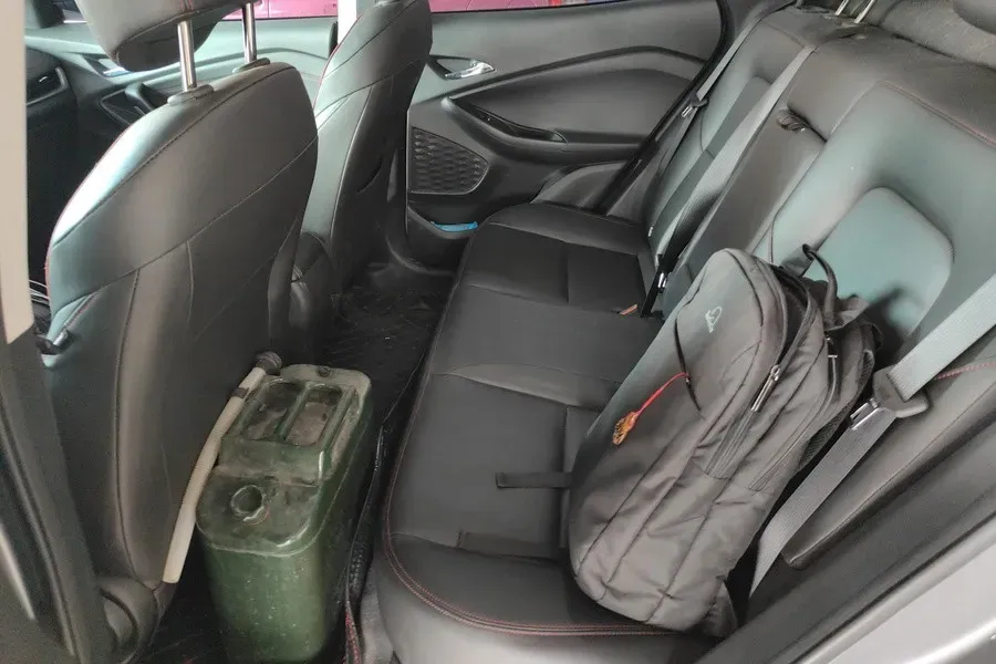 2021 Chevrolet Trax 1.3T 165HP L3 CVT,autocango,china used car exporter,china ev exporter,chinese used car exporter,chinese used ev exporter