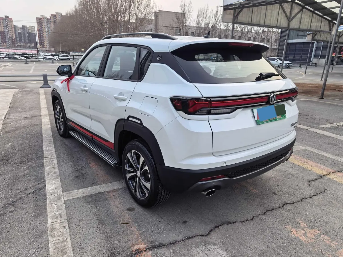 2021 ChangAn CS35 Plus 1.4T 160HP L4 7DCT,autocango,china used car exporter,china ev exporter,chinese used car exporter,chinese used ev exporter