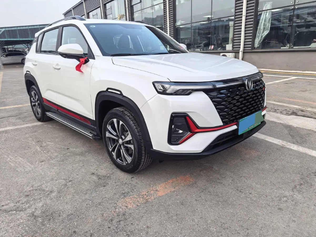 2021 ChangAn CS35 Plus 1.4T 160HP L4 7DCT,autocango,china used car exporter,china ev exporter,chinese used car exporter,chinese used ev exporter