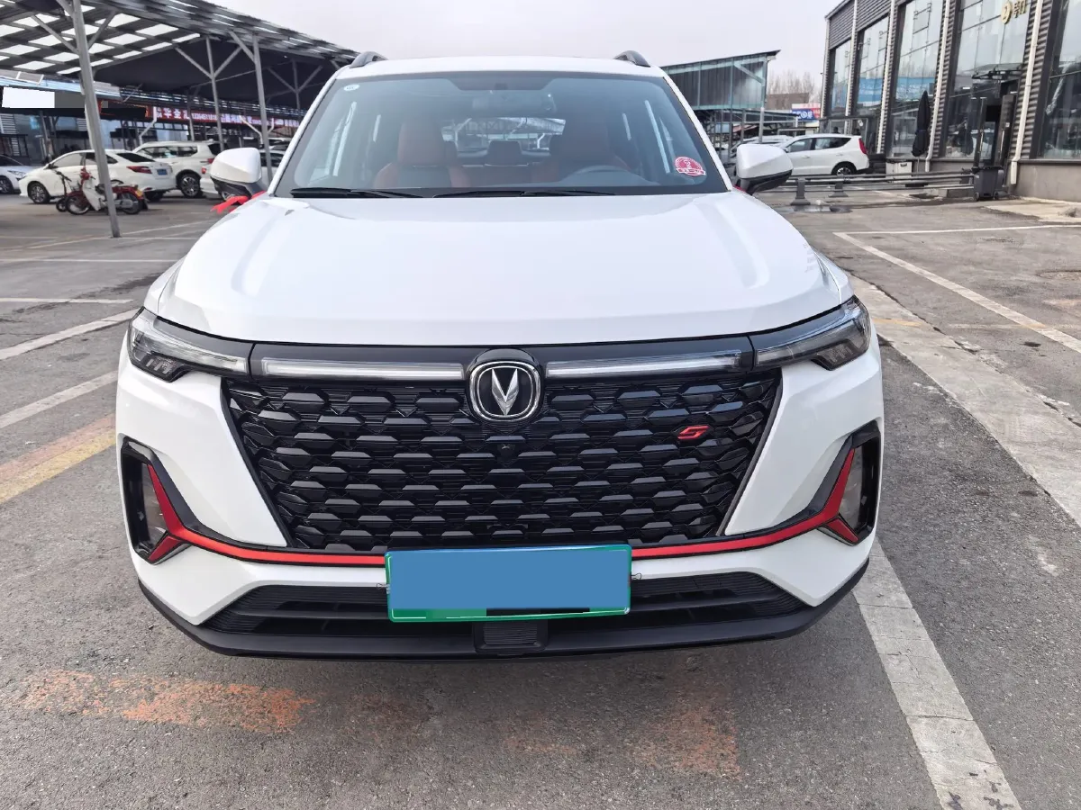2021 ChangAn CS35 Plus 1.4T 160HP L4 7DCT,autocango,china used car exporter,china ev exporter,chinese used car exporter,chinese used ev exporter