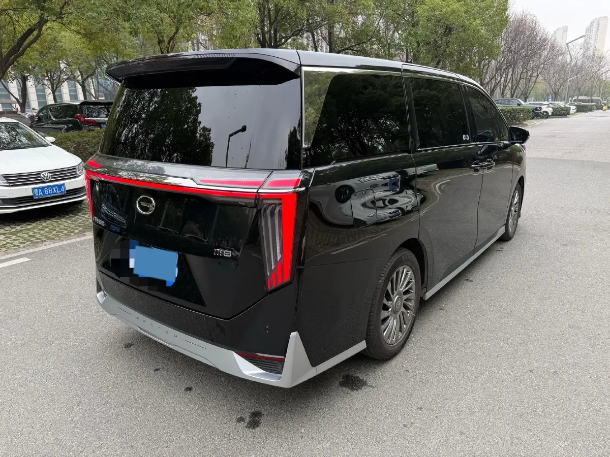 2023 GAC Trumpchi M8 2.0T 252HP L4 8AT,autocango,china used car exporter,china ev exporter,chinese used car exporter,chinese used ev exporter