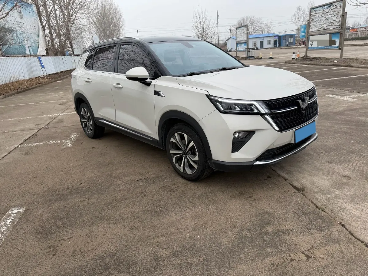 2021 WuLing XingChen 1.5T 147HP L4 CVT,autocango,china used car exporter,china ev exporter,chinese used car exporter,chinese used ev exporter