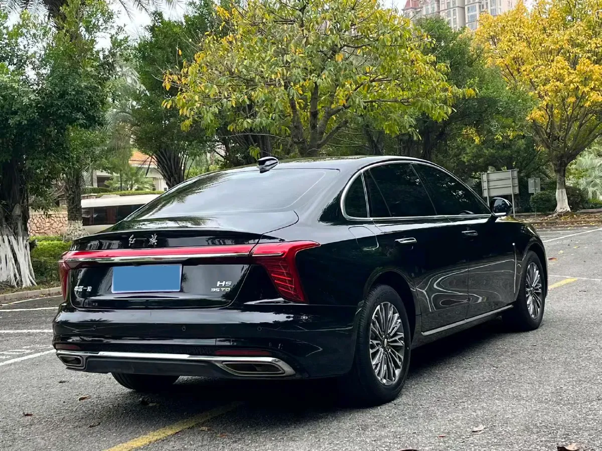2024 HongQi H5 1.5T 169HP L4 7DCT,autocango,china used car exporter,china ev exporter,chinese used car exporter,chinese used ev exporter