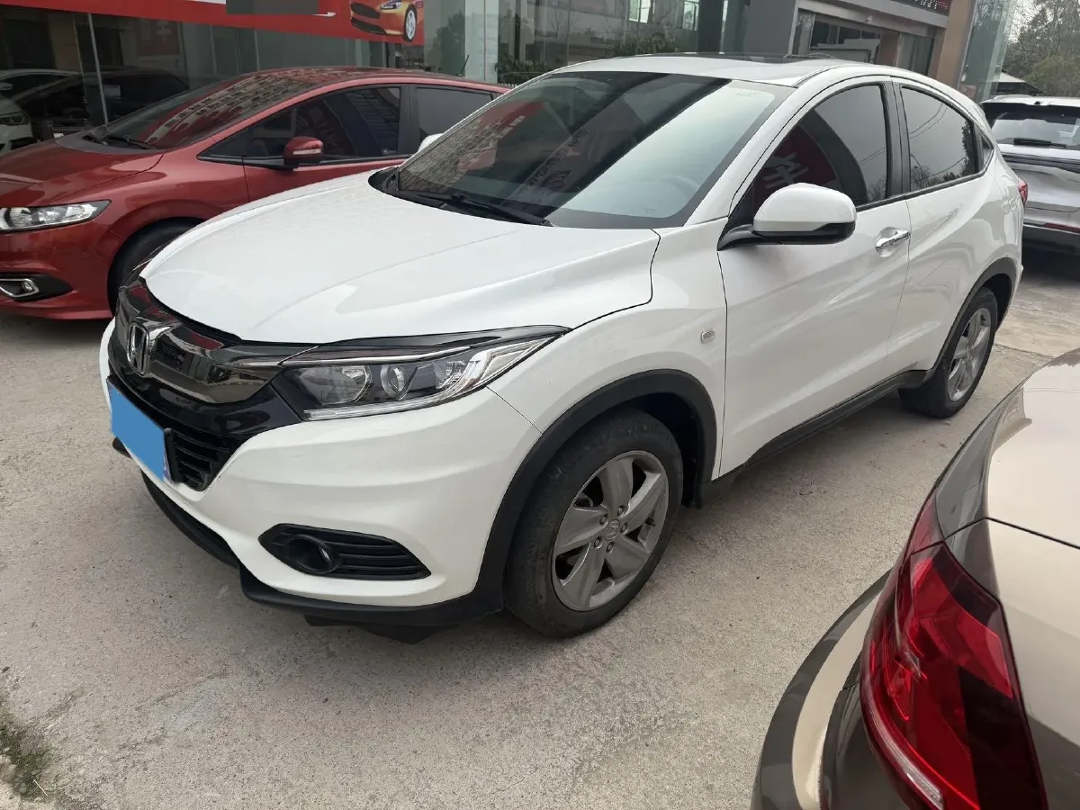 2022 Honda Vezel 1.5L 131HP L4 CVT,autocango,china used car exporter,china ev exporter,chinese used car exporter,chinese used ev exporter