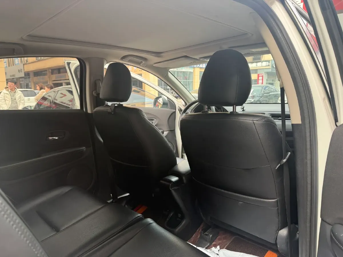 2022 Honda Vezel 1.5L 131HP L4 CVT,autocango,china used car exporter,china ev exporter,chinese used car exporter,chinese used ev exporter