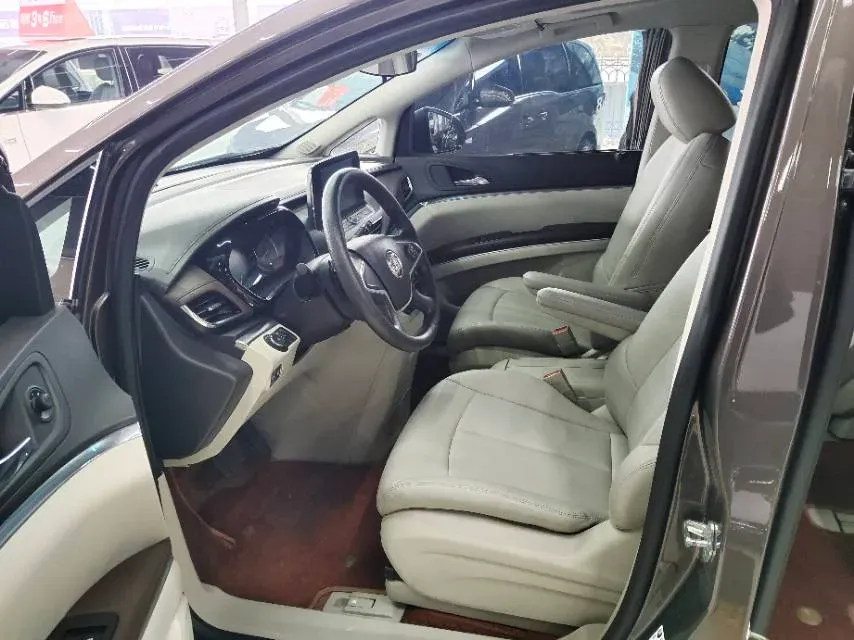 2023 Buick GL8 2.0T 237HP L4 9AT,autocango,china used car exporter,china ev exporter,chinese used car exporter,chinese used ev exporter