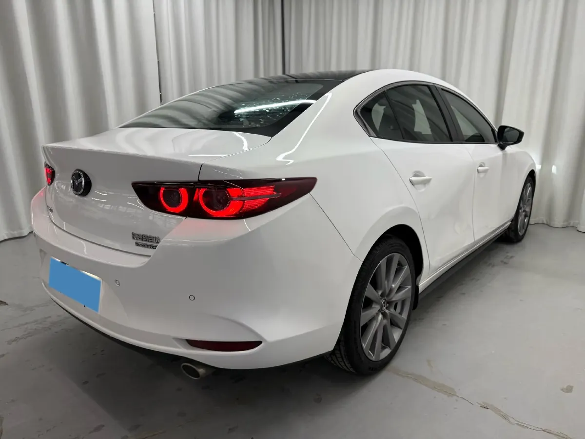 2021 Mazda 3 Axela 2.0L 158HP L4 6AT,autocango,china used car exporter,china ev exporter,chinese used car exporter,chinese used ev exporter