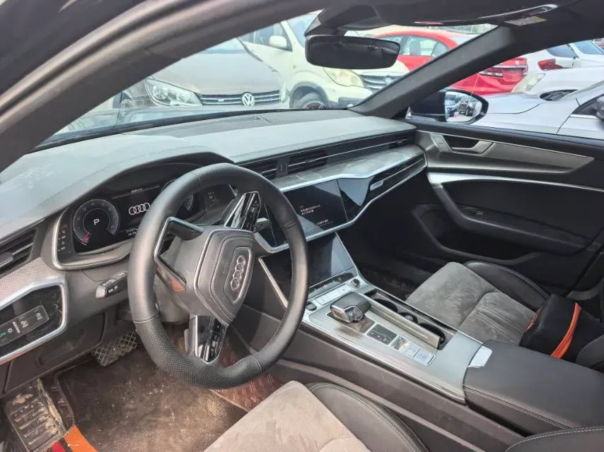 2023 Audi A6L 2.0T 190HP L4 7DCT,autocango,china used car exporter,china ev exporter,chinese used car exporter,chinese used ev exporter