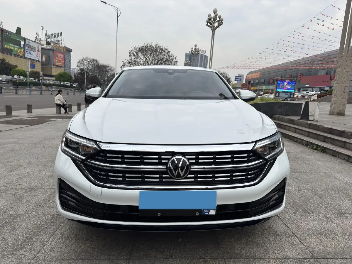 2023 Volkswagen Sagitar 1.2T 116HP L4 7DCT,autocango,china used car exporter,china ev exporter,chinese used car exporter,chinese used ev exporter