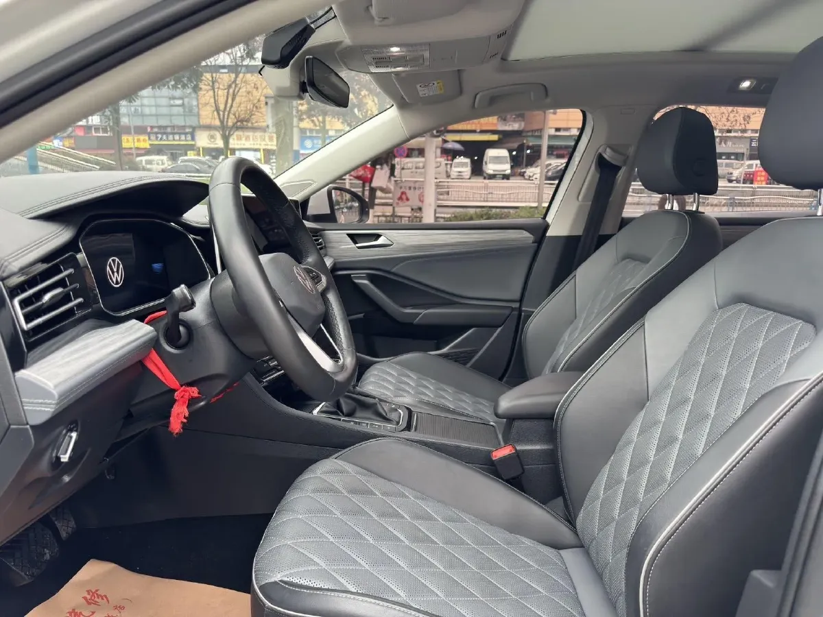 2023 Volkswagen Sagitar 1.2T 116HP L4 7DCT,autocango,china used car exporter,china ev exporter,chinese used car exporter,chinese used ev exporter