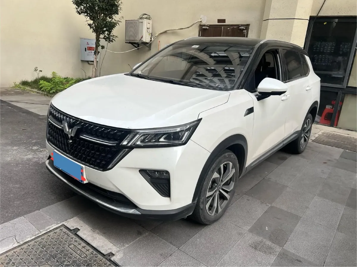 2022 WuLing XingChen 2.0L 136HP L4 1DHT Hybrid 1.8KWH,autocango,china used car exporter,china ev exporter,chinese used car exporter,chinese used ev exporter