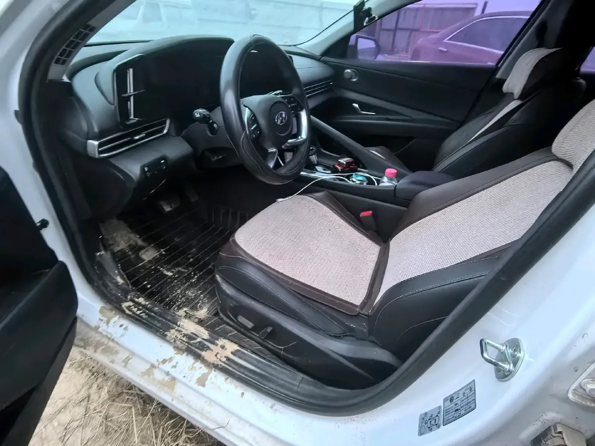 2021 Hyundai Elantra 1.5L 115HP L4 CVT,autocango,china used car exporter,china ev exporter,chinese used car exporter,chinese used ev exporter