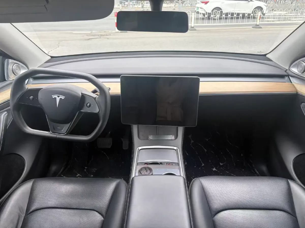 2022 BMW 3 Series 2.0T 184HP L4 8AT,autocango,china used car exporter,china ev exporter,chinese used car exporter,chinese used ev exporter