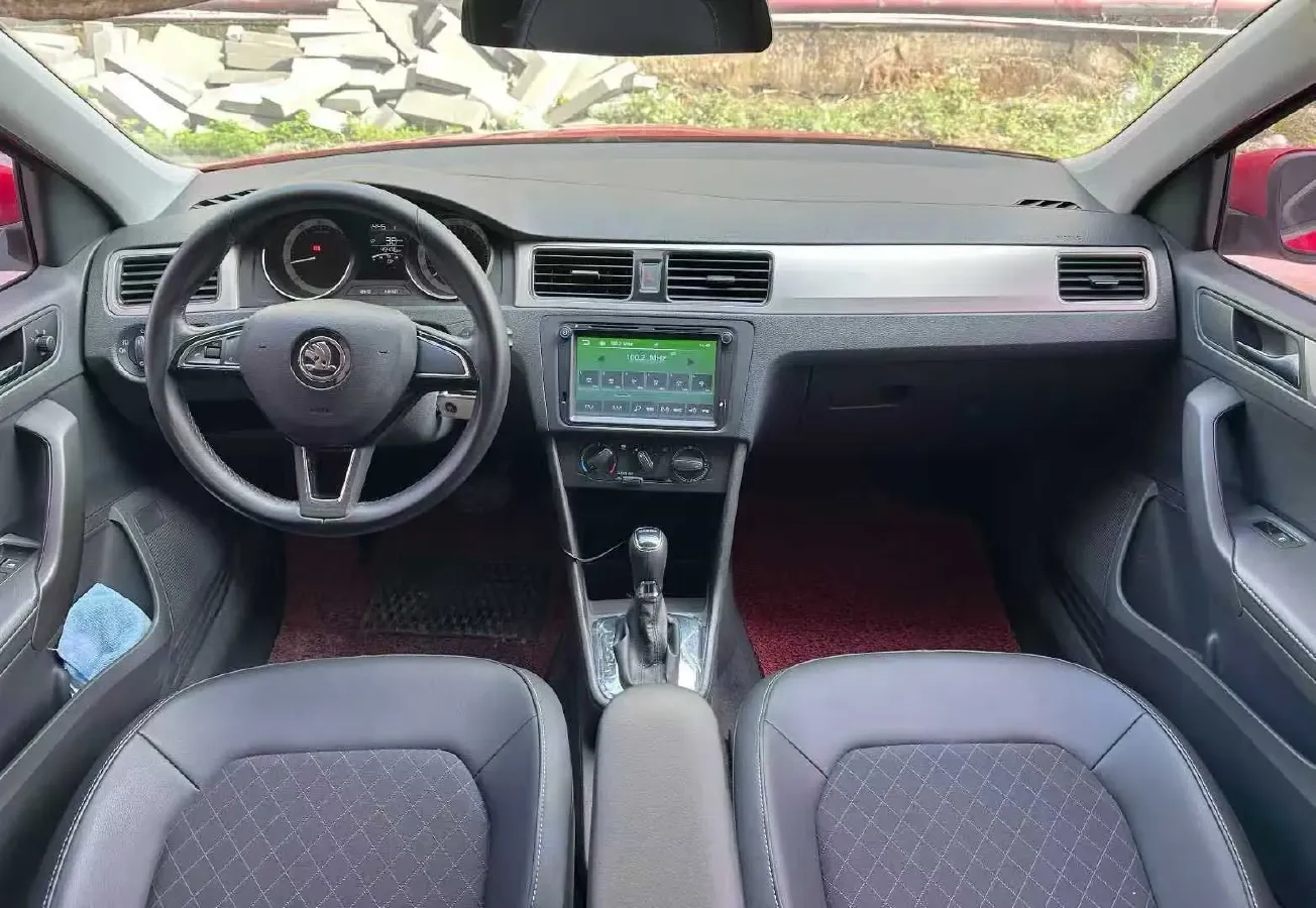 2018 Skoda Rapid Spaceback 1.6L 110HP L4 6AT,autocango,china used car exporter,china ev exporter,chinese used car exporter,chinese used ev exporter