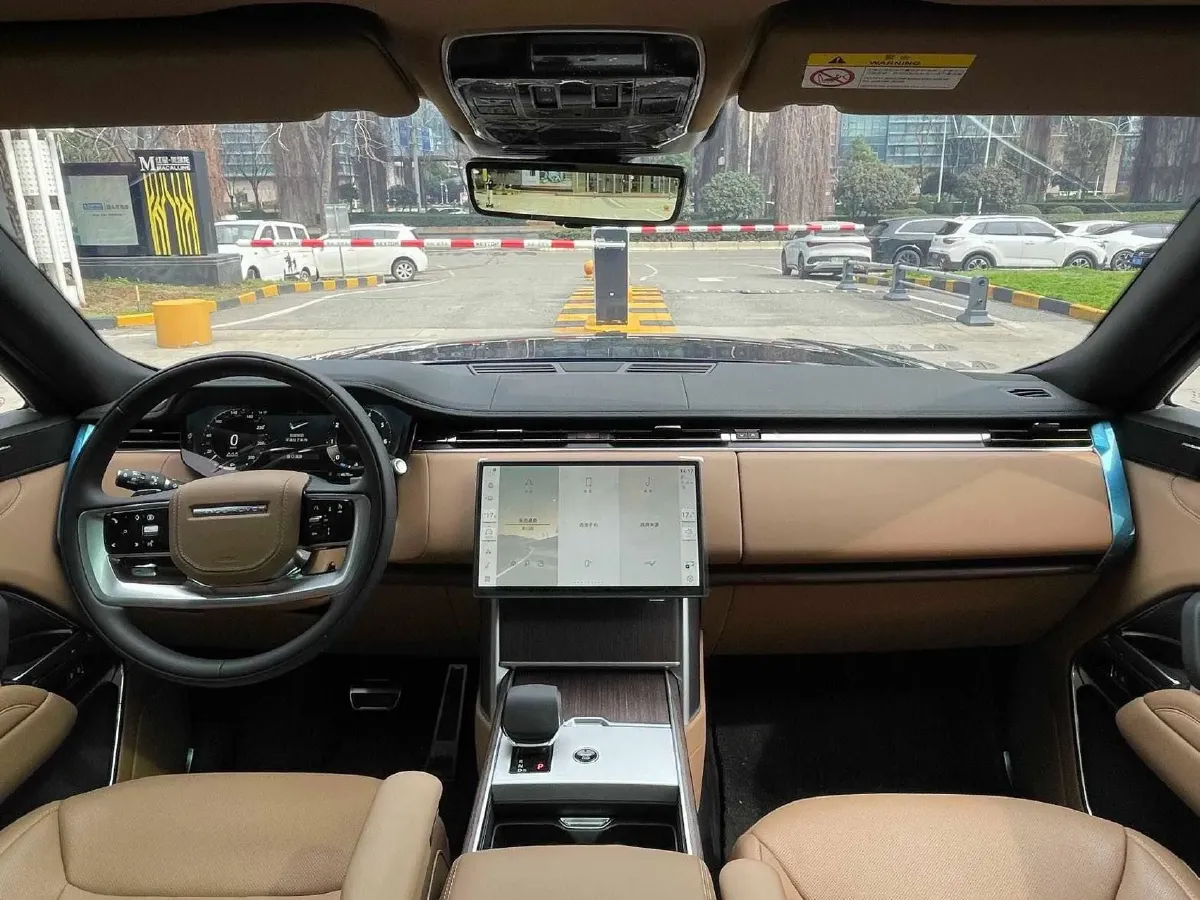 2025 Land Rover Range Rover 3.0T 400HP L6 8AT,autocango,china used car exporter,china ev exporter,chinese used car exporter,chinese used ev exporter