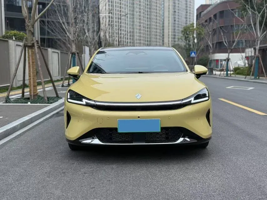 2025 BaoJun XiangJing 1.5T 143HP L4 1DHT PHEV,autocango,china used car exporter,china ev exporter,chinese used car exporter,chinese used ev exporter