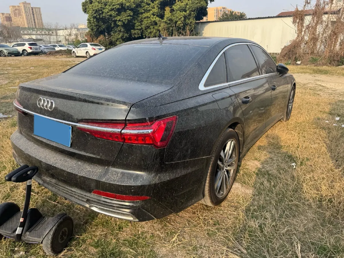 2020 Audi A6L 2.0T 190HP L4 7DCT,autocango,china used car exporter,china ev exporter,chinese used car exporter,chinese used ev exporter