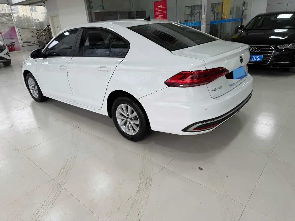 2024 Volkswagen Bora 1.2T 116HP L4 7DCT,autocango,china used car exporter,china ev exporter,chinese used car exporter,chinese used ev exporter