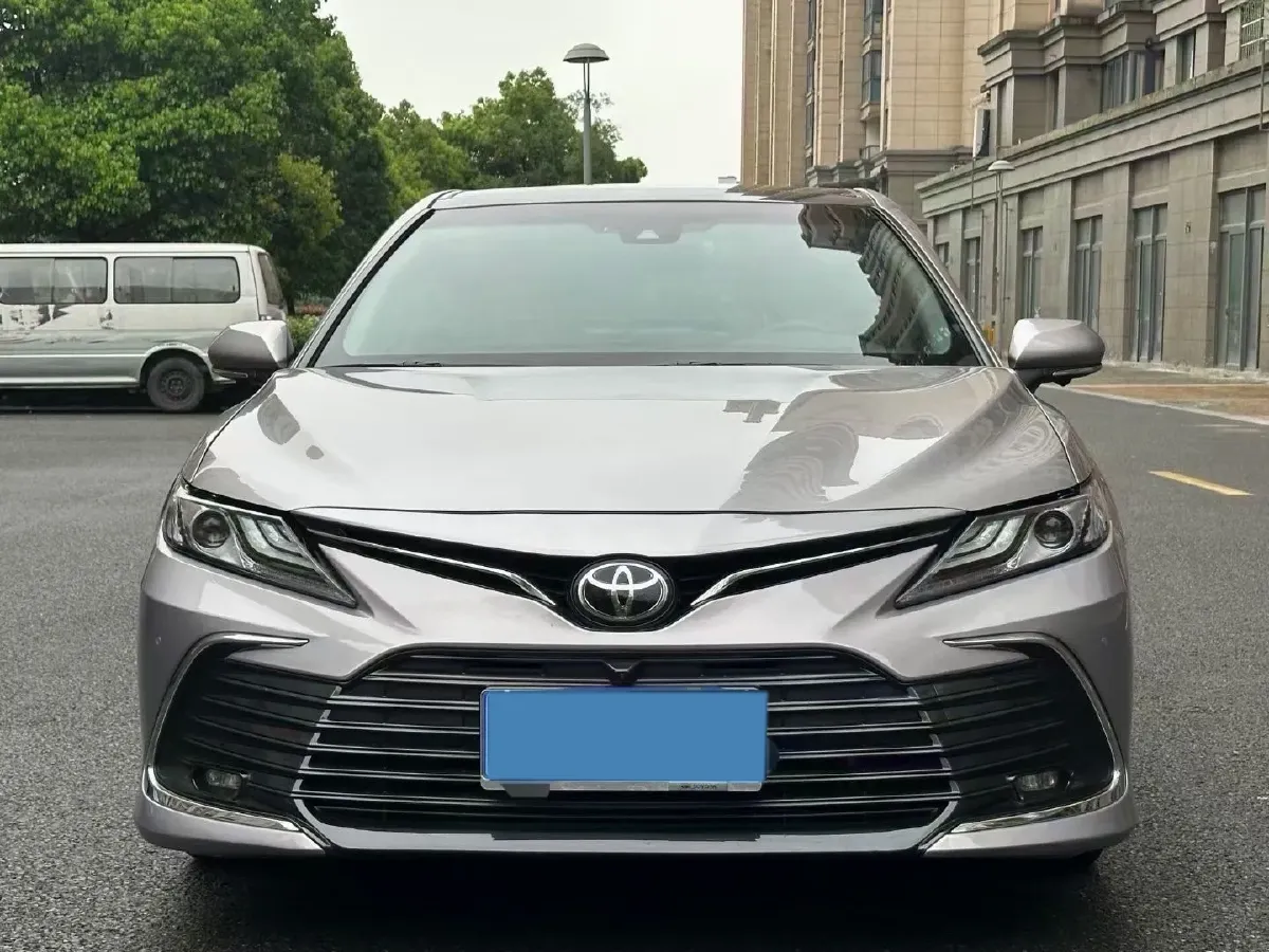 2021 Toyota Camry 2.5L 209HP L4 8AT,autocango,china used car exporter,china ev exporter,chinese used car exporter,chinese used ev exporter