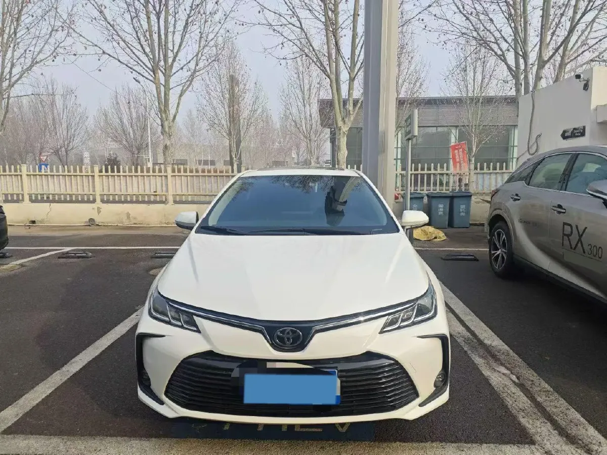 2021 Toyota Corolla 1.2T 116HP L4 CVT,autocango,china used car exporter,china ev exporter,chinese used car exporter,chinese used ev exporter