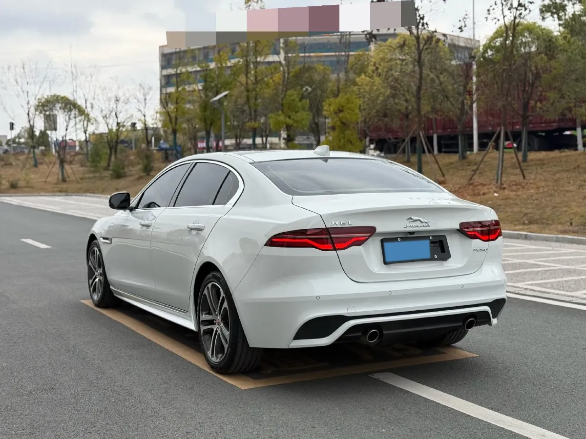 2023 Jaguar XEL 2.0T 250HP L4 8AT,autocango,china used car exporter,china ev exporter,chinese used car exporter,chinese used ev exporter