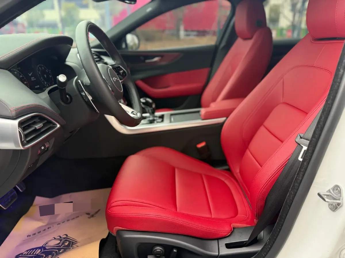 2023 Jaguar XEL 2.0T 250HP L4 8AT,autocango,china used car exporter,china ev exporter,chinese used car exporter,chinese used ev exporter