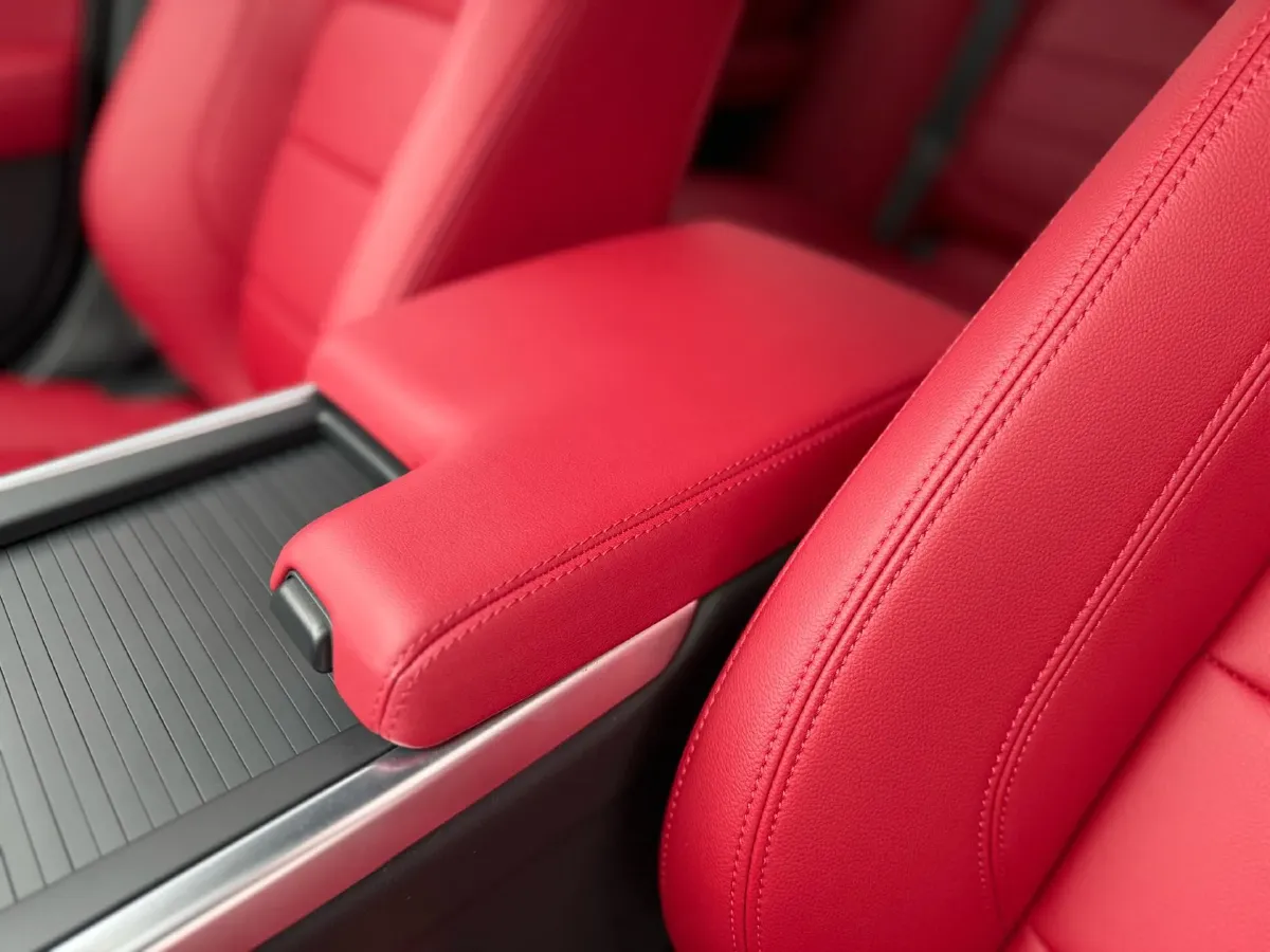 2023 Jaguar XEL 2.0T 250HP L4 8AT,autocango,china used car exporter,china ev exporter,chinese used car exporter,chinese used ev exporter