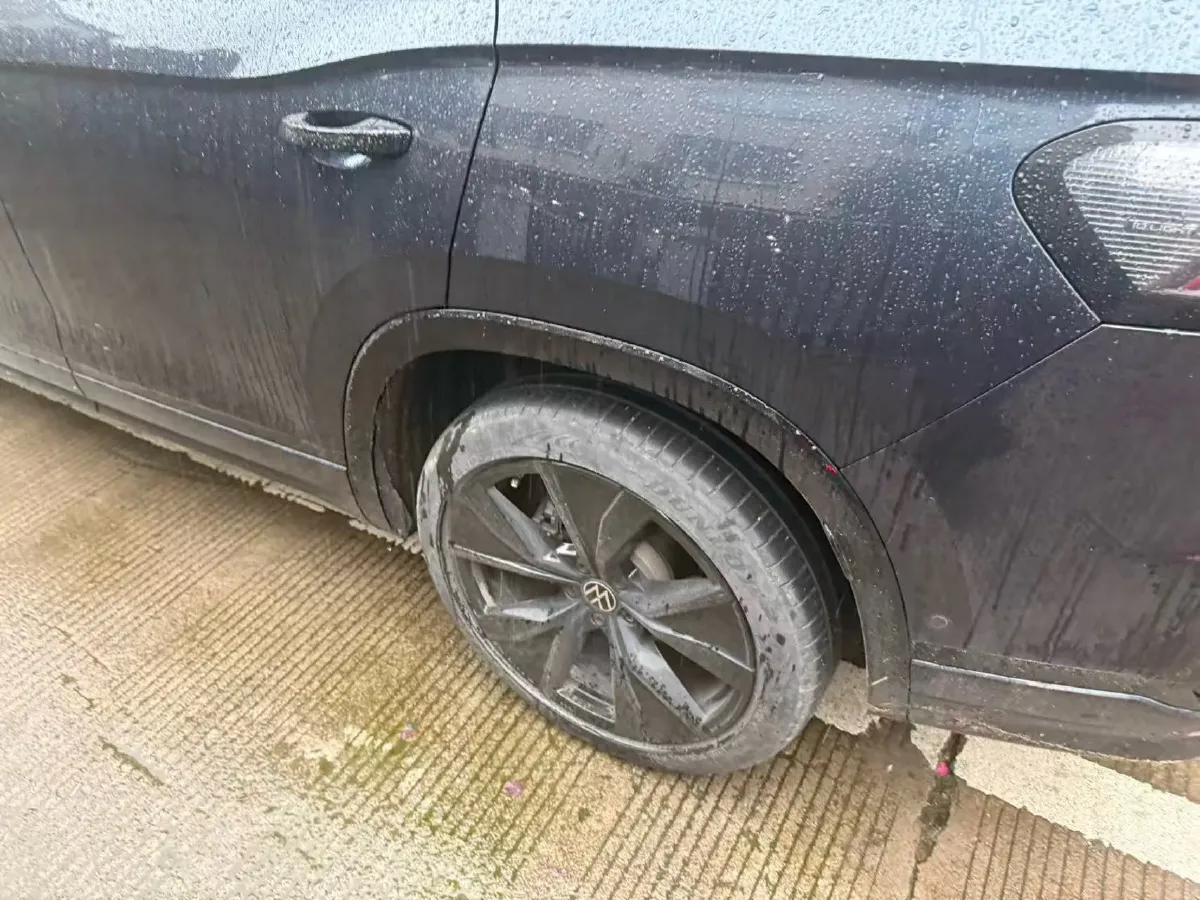 2023 Volkswagen Tayron X 2.0T 220HP L4 7DCT,autocango,china used car exporter,china ev exporter,chinese used car exporter,chinese used ev exporter