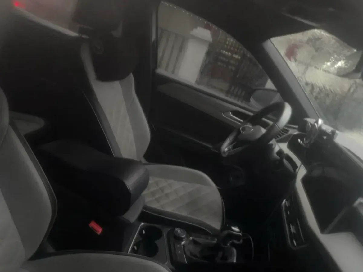 2023 Volkswagen Tayron X 2.0T 220HP L4 7DCT,autocango,china used car exporter,china ev exporter,chinese used car exporter,chinese used ev exporter