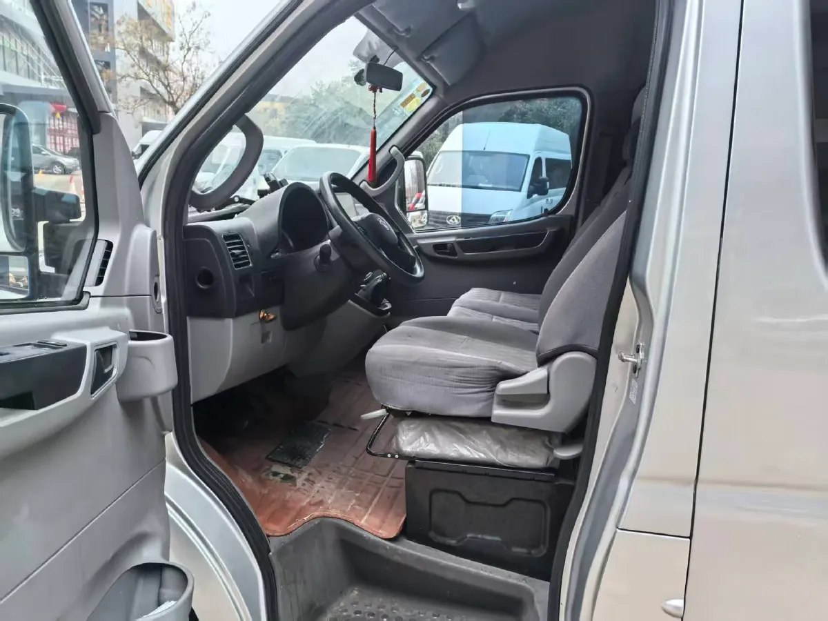 2020 DongFeng DFAC YuFeng 2.5T 136HP L4 6MT,autocango,china used car exporter,china ev exporter,chinese used car exporter,chinese used ev exporter