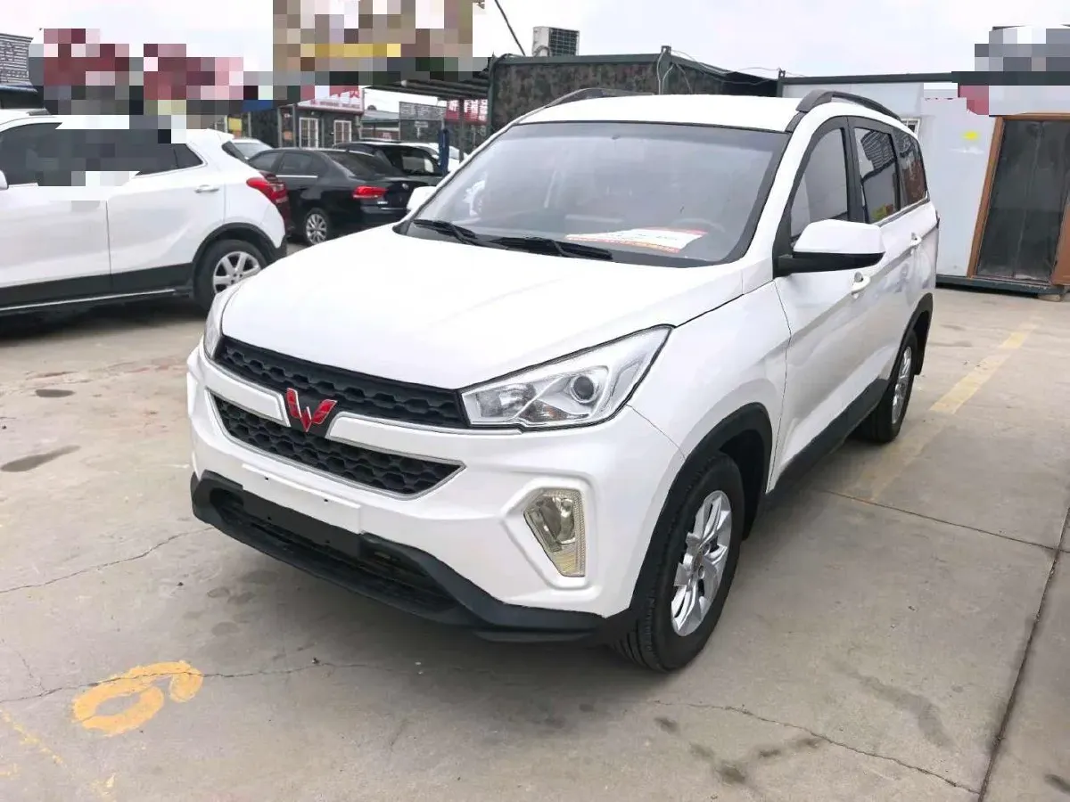 2018 WuLing HongGuang S3 1.5L 112HP L4 6MT,autocango,china used car exporter,china ev exporter,chinese used car exporter,chinese used ev exporter