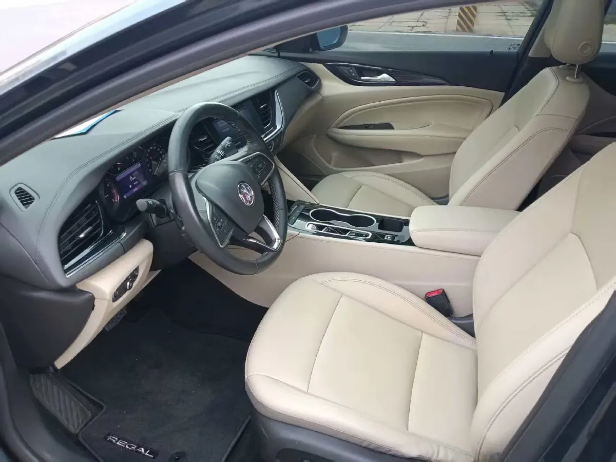 2020 Buick Regal 1.5T 169HP L4 9AT,autocango,china used car exporter,china ev exporter,chinese used car exporter,chinese used ev exporter