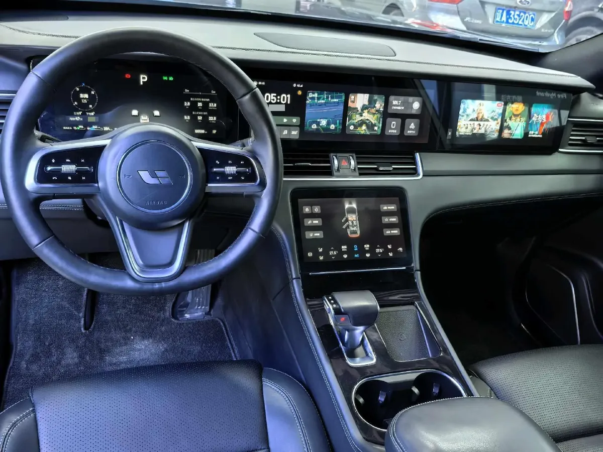 2021 Li ONE Range Extended 131HP REEV 40.5KWH,autocango,china used car exporter,china ev exporter,chinese used car exporter,chinese used ev exporter