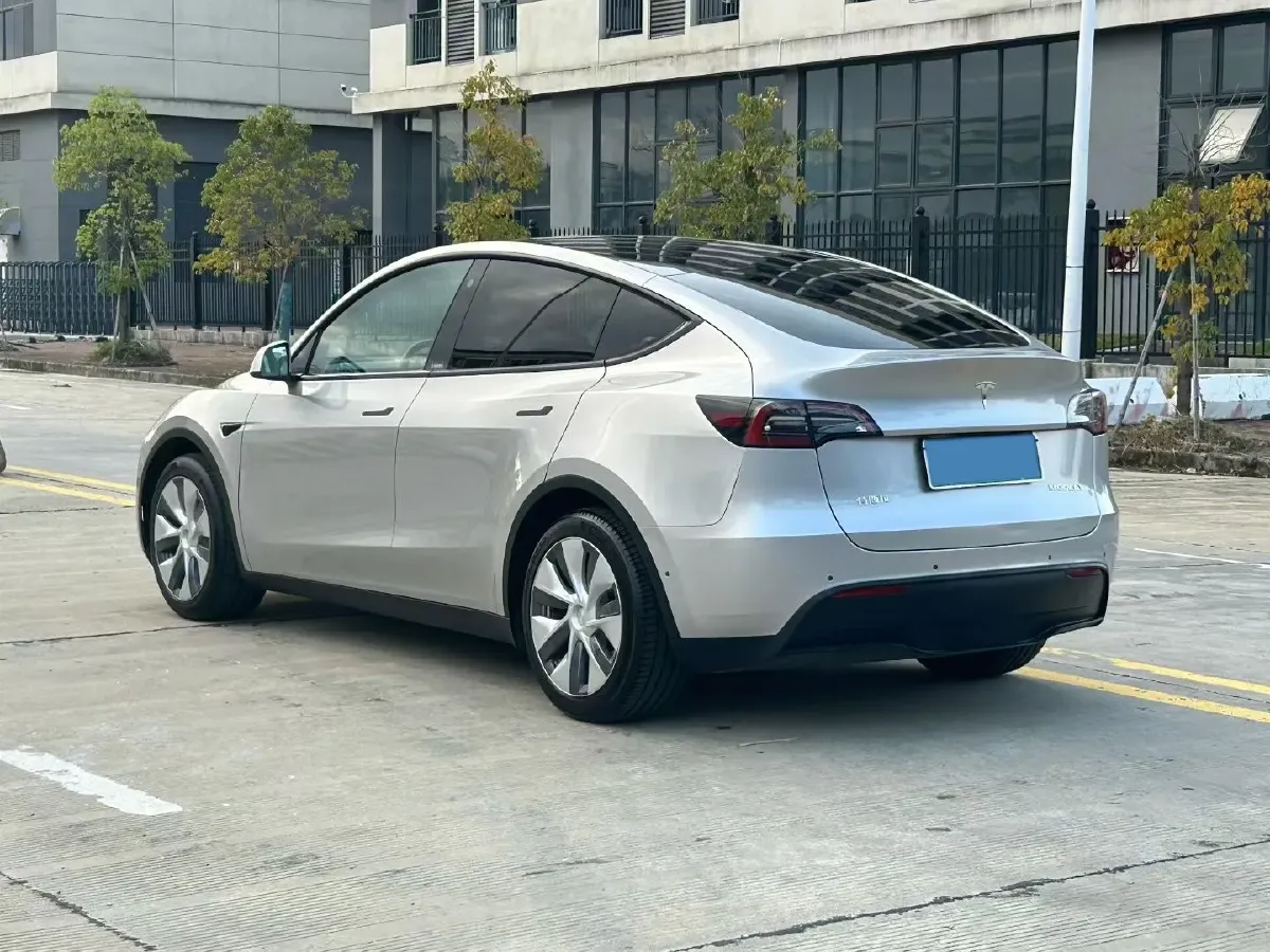 2022 Tesla Model Y BEV 60KWH,autocango,china used car exporter,china ev exporter,chinese used car exporter,chinese used ev exporter