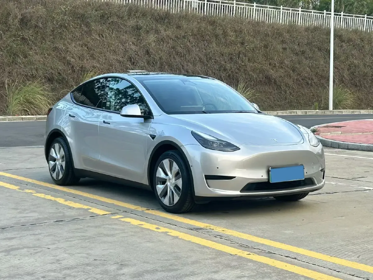 2022 Tesla Model Y BEV 60KWH,autocango,china used car exporter,china ev exporter,chinese used car exporter,chinese used ev exporter