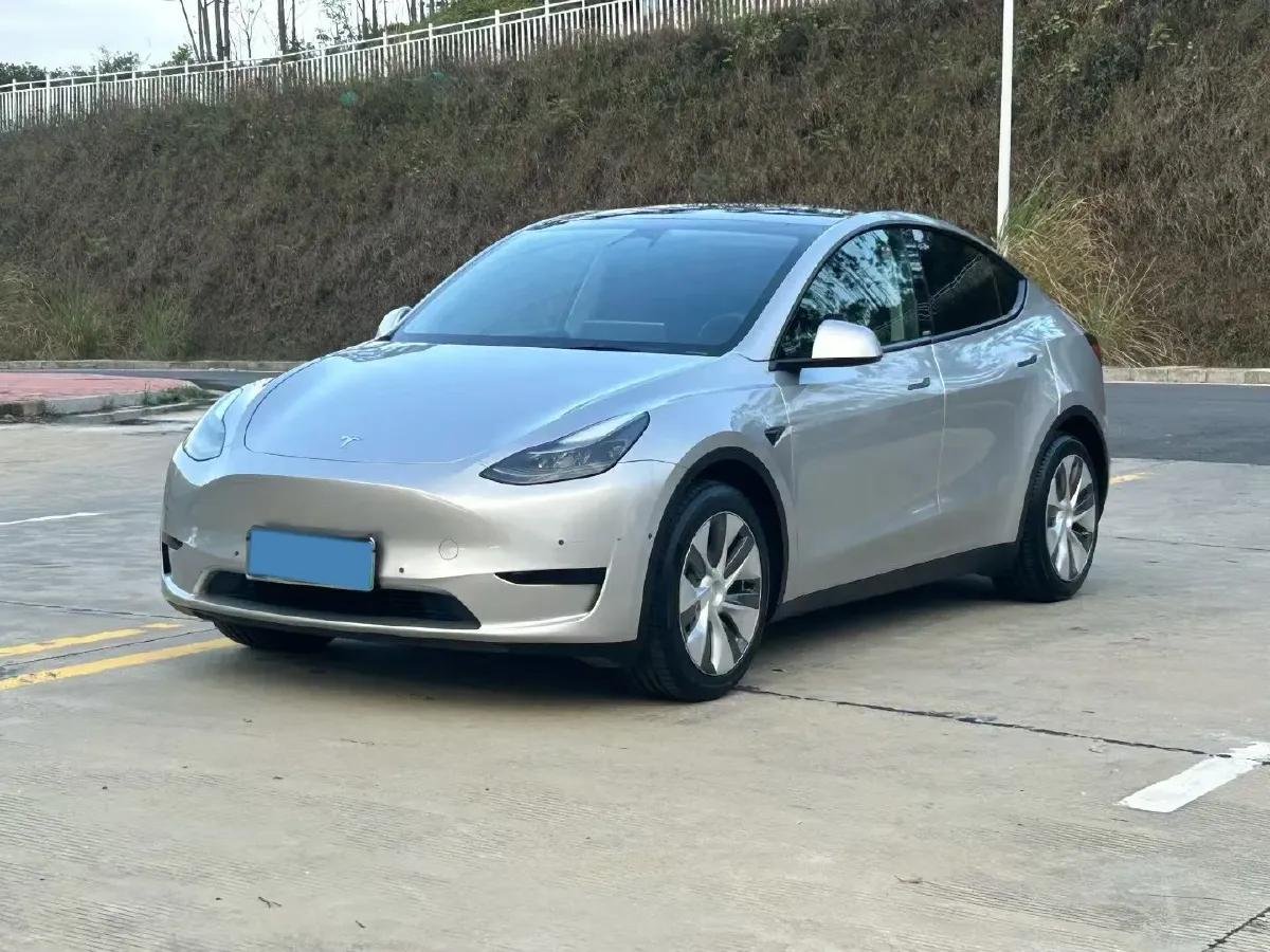 2022 Tesla Model Y BEV 60KWH,autocango,china used car exporter,china ev exporter,chinese used car exporter,chinese used ev exporter