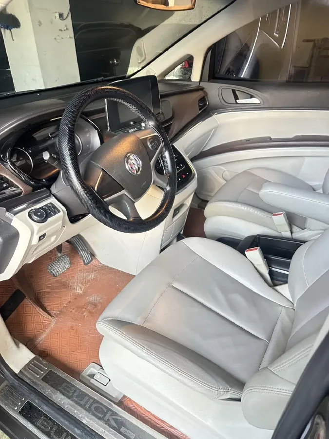 2021 Buick GL8 2.0T 237HP L4 9AT,autocango,china used car exporter,china ev exporter,chinese used car exporter,chinese used ev exporter