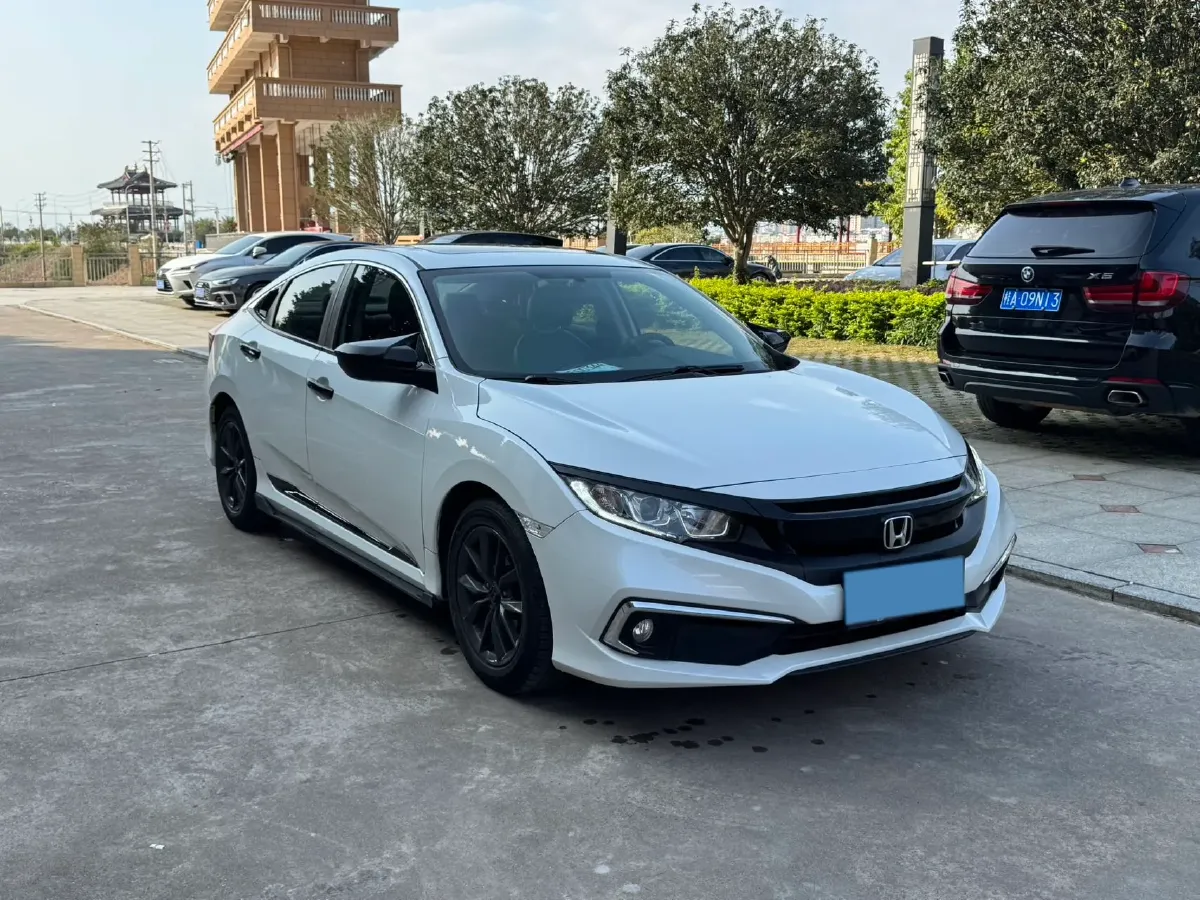 2019 Honda Civic 1.5T 177HP L4 CVT,autocango,china used car exporter,china ev exporter,chinese used car exporter,chinese used ev exporter