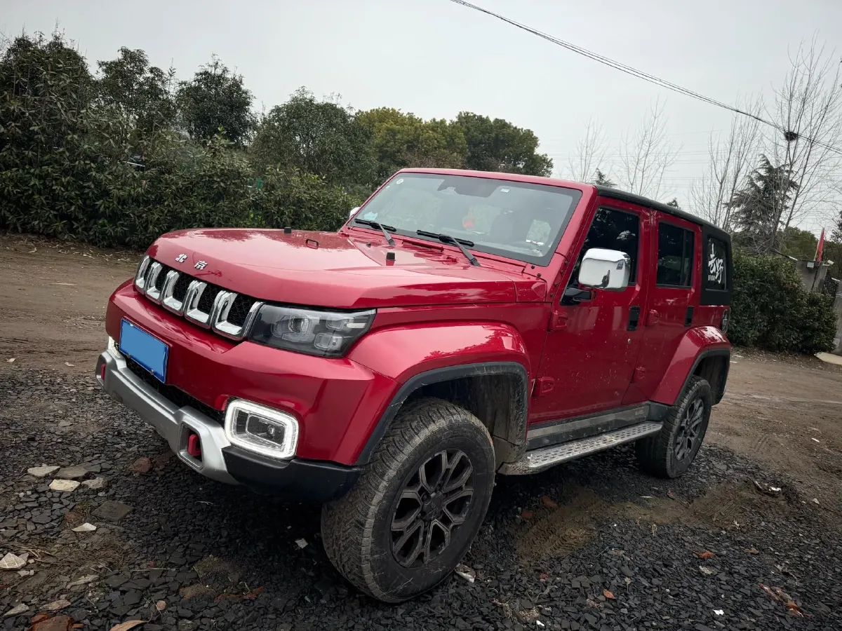 2023 Beijing BJ40 2.0T 163HP L4 8AT,autocango,china used car exporter,china ev exporter,chinese used car exporter,chinese used ev exporter
