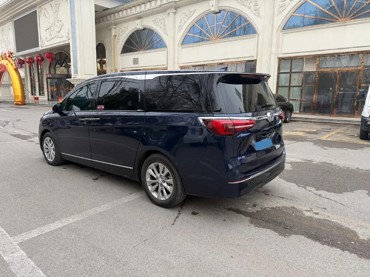 2020 Buick GL8 2.0T 237HP L4 9AT,autocango,china used car exporter,china ev exporter,chinese used car exporter,chinese used ev exporter