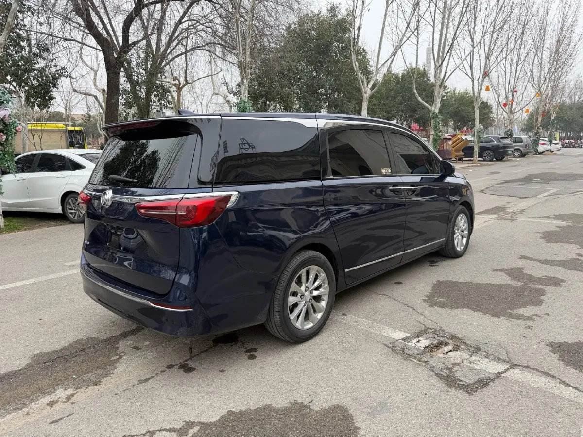 2020 Buick GL8 2.0T 237HP L4 9AT,autocango,china used car exporter,china ev exporter,chinese used car exporter,chinese used ev exporter