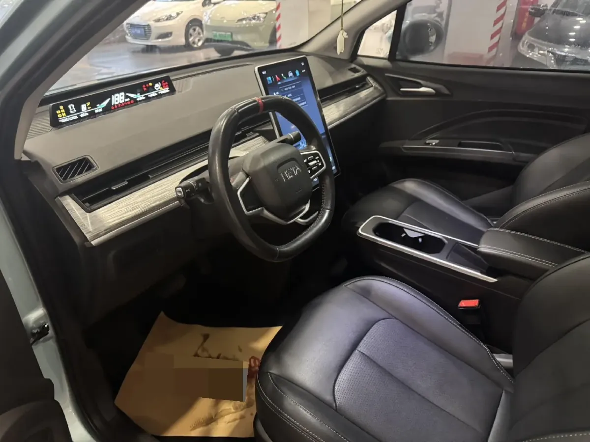 2022 Leapmotor T03 BEV 41KWH,autocango,china used car exporter,china ev exporter,chinese used car exporter,chinese used ev exporter