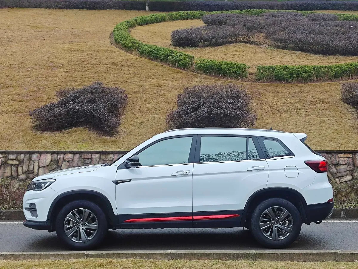 2021 ChangAn CS75 1.5T 178HP L4 7DCT,autocango,china used car exporter,china ev exporter,chinese used car exporter,chinese used ev exporter