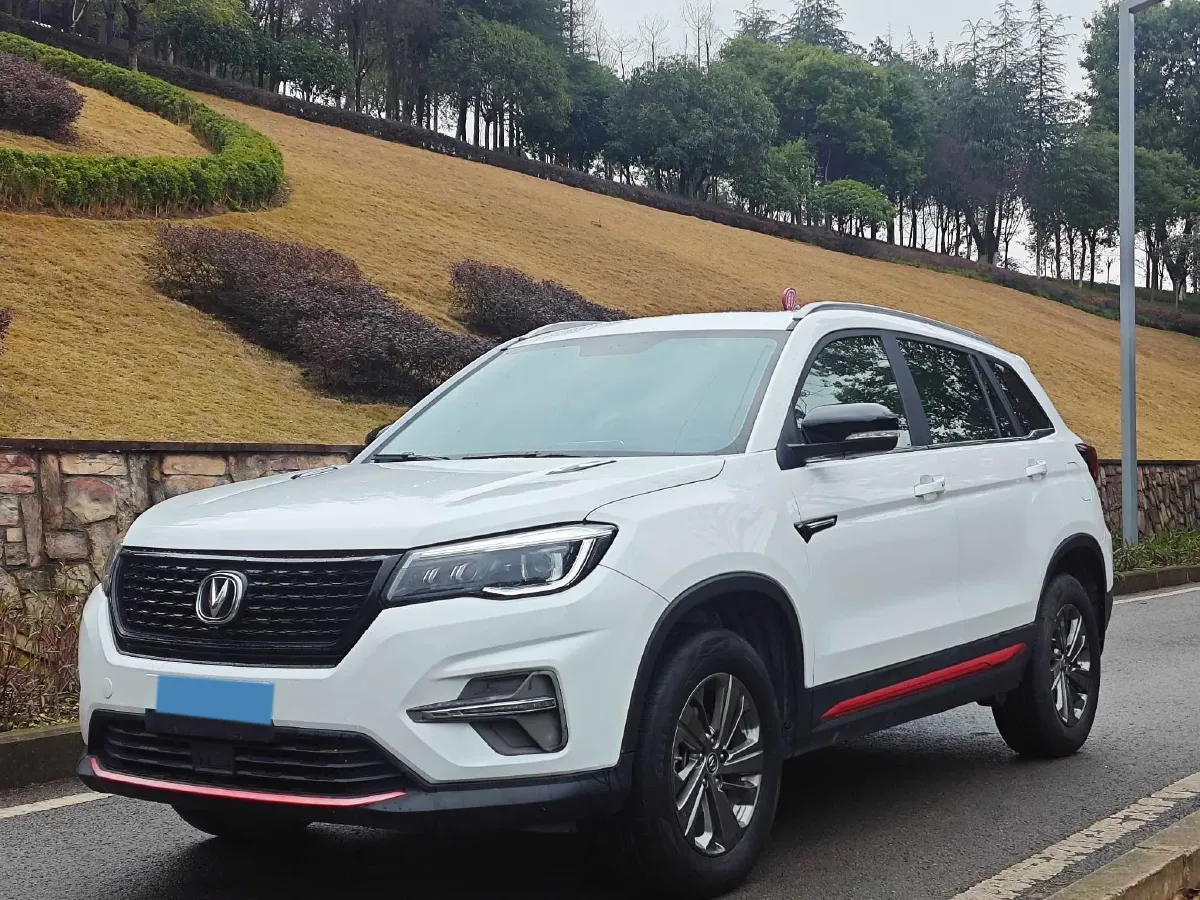 2021 ChangAn CS75 1.5T 178HP L4 7DCT,autocango,china used car exporter,china ev exporter,chinese used car exporter,chinese used ev exporter