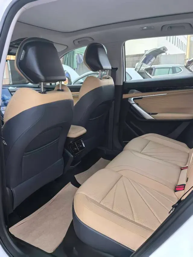 2023 Geely StarRay 1.5T 181HP L4 7DCT,autocango,china used car exporter,china ev exporter,chinese used car exporter,chinese used ev exporter