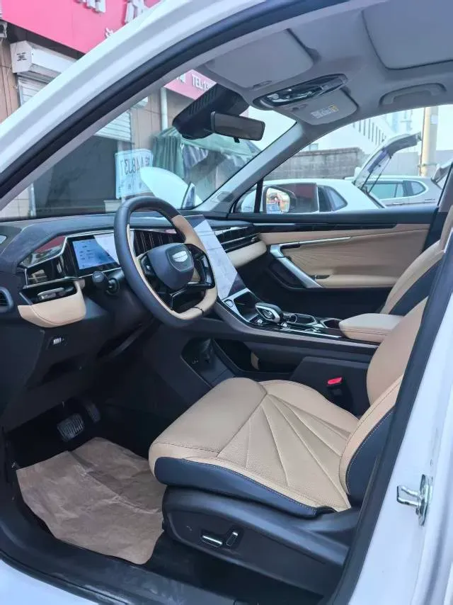 2023 Geely StarRay 1.5T 181HP L4 7DCT,autocango,china used car exporter,china ev exporter,chinese used car exporter,chinese used ev exporter