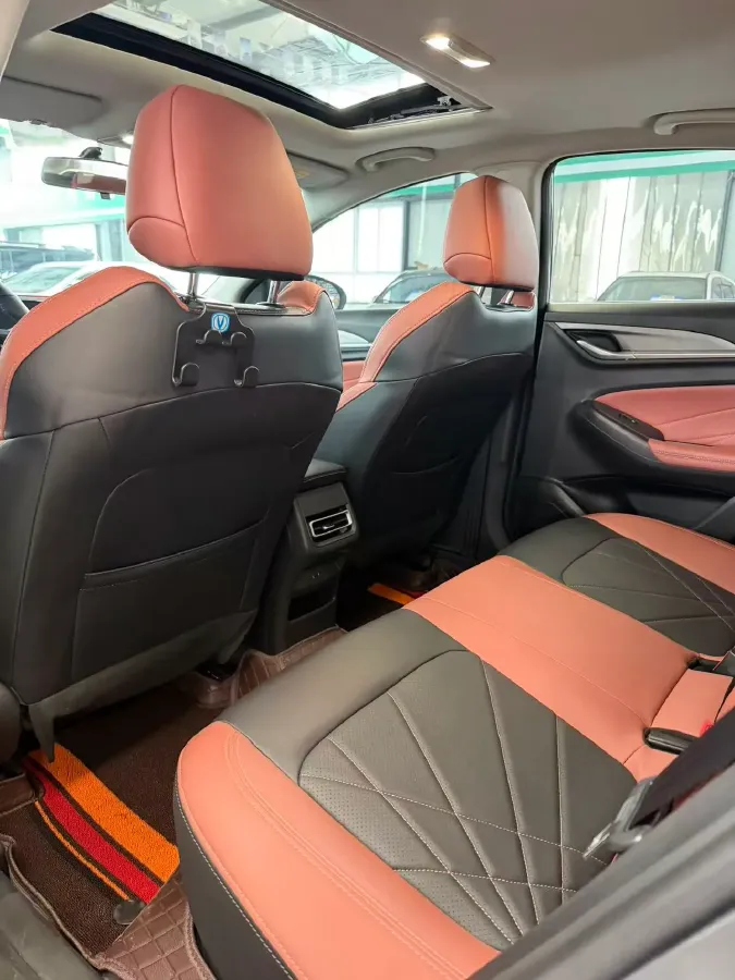 2022 ChangAn Eado 1.4T 160HP L4 7DCT,autocango,china used car exporter,china ev exporter,chinese used car exporter,chinese used ev exporter