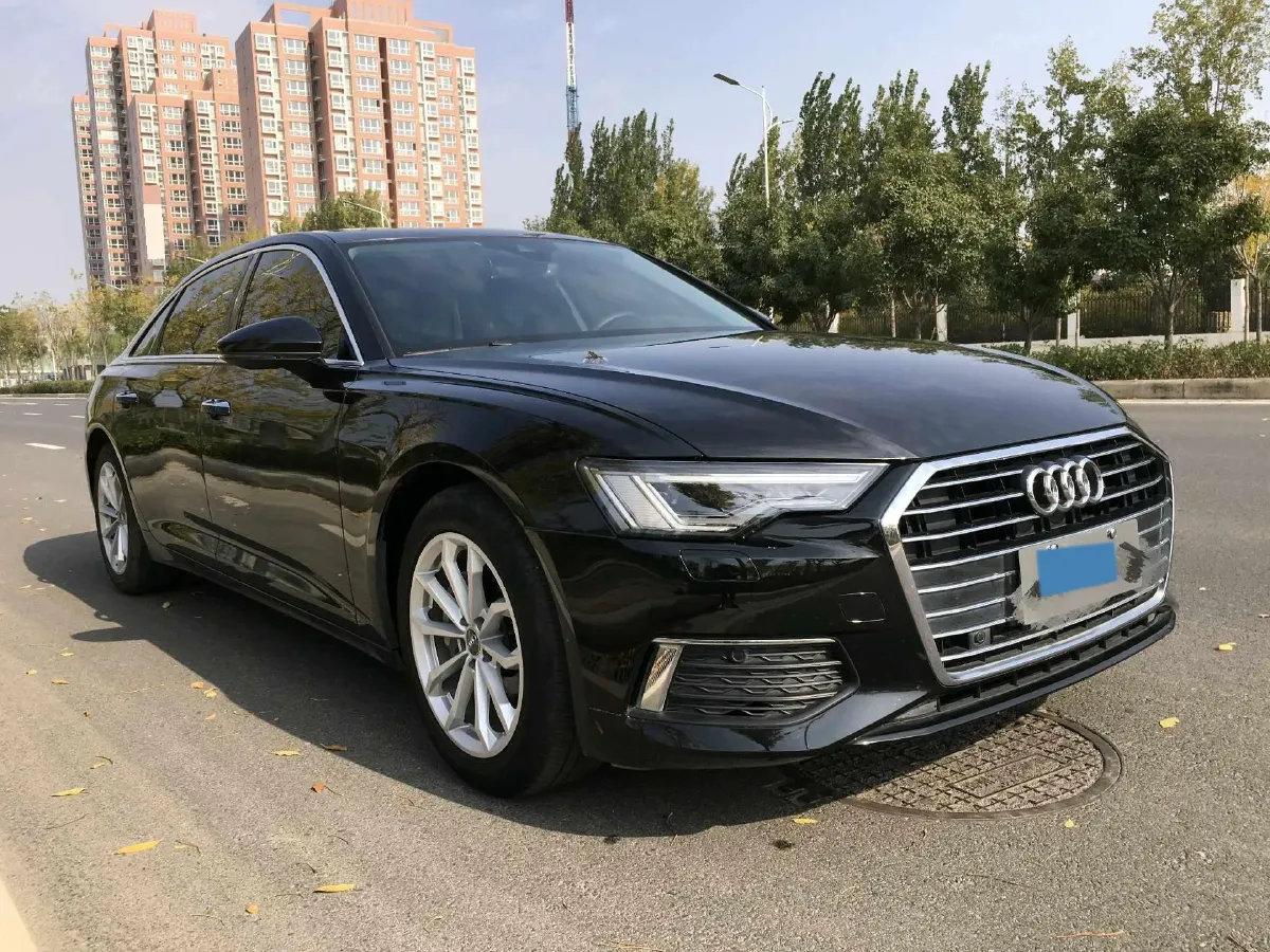 2019 Audi A6L 2.0T 190HP L4 7DCT,autocango,china used car exporter,china ev exporter,chinese used car exporter,chinese used ev exporter