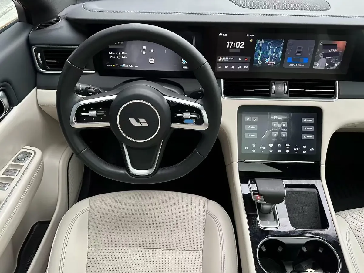 2021 Li ONE Range Extended 131HP REEV 40.5KWH,autocango,china used car exporter,china ev exporter,chinese used car exporter,chinese used ev exporter