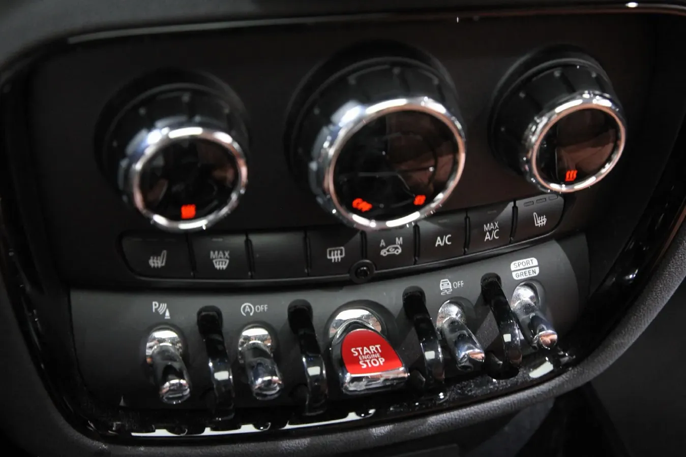 2023 MINI CLUBMAN 2.0T 192HP L4 7DCT,autocango,china used car exporter,china ev exporter,chinese used car exporter,chinese used ev exporter